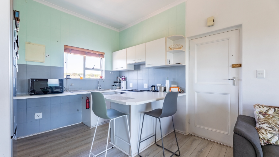 2 Bedroom Property for Sale in Big Bay Western Cape